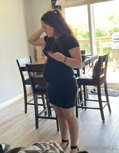 snackupjackie naked actress pic