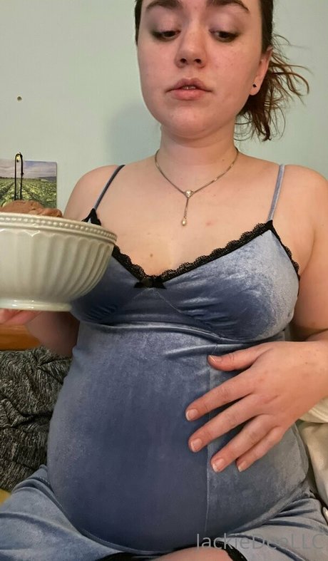 snackupjackie star pornographic images