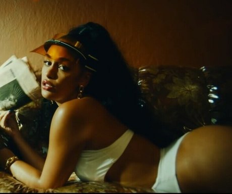 mommy onlyfans beautiful pics