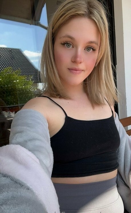 cupcaxfree star sex photos