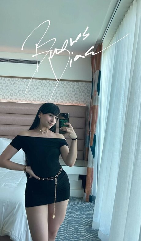 Elyzabeth suarez star nude gallery