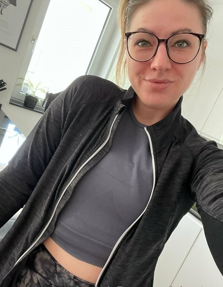 julesstory pornstar adult picture