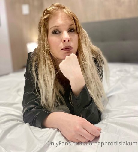 coraaphrodisiakum xxx actress picture