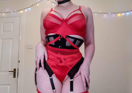 rraicleach nudes pornstar img