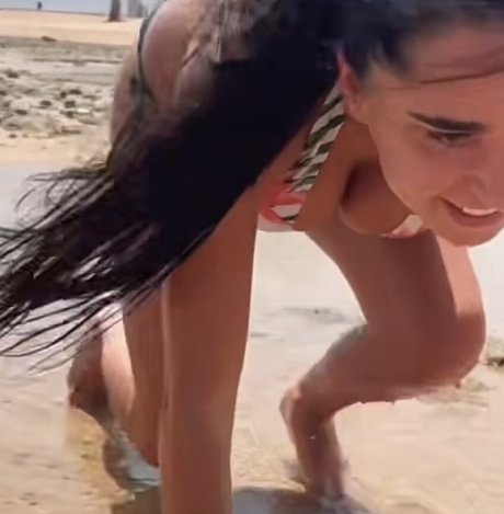 Laura Petard pretty actress picture