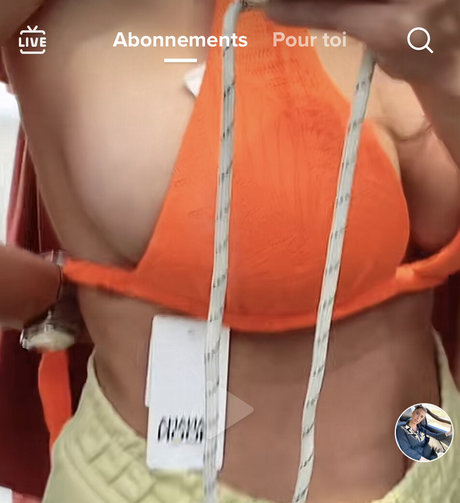 Laura Petard erotic model galleries