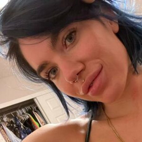 redhead skinny onlyfans nudes photo