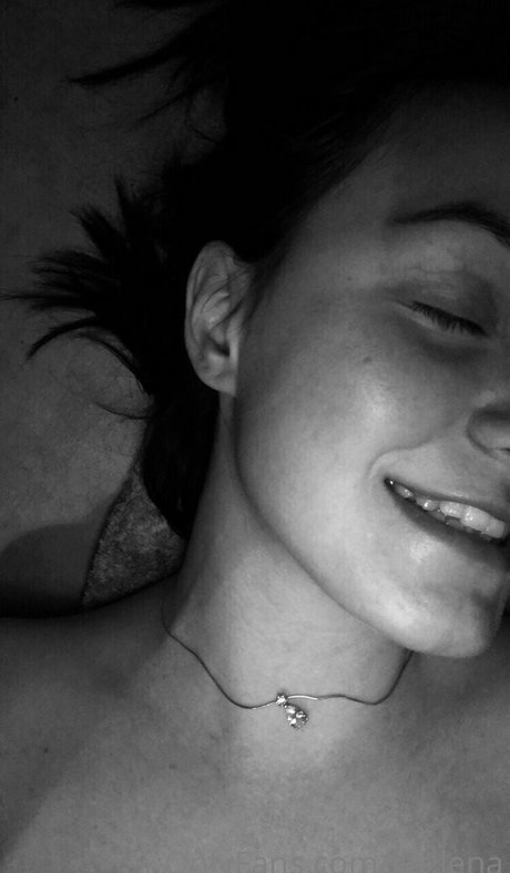 so lenaa pornstar pretty img