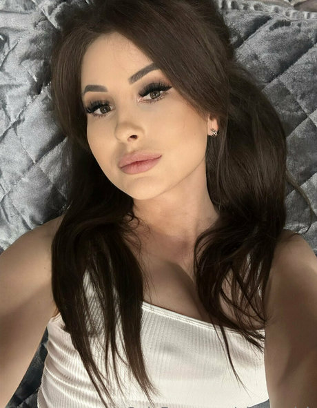 alisonwish sexy star archive