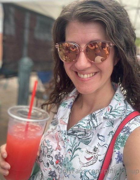 paleopinup star high quality pictures