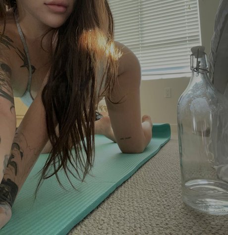 Heidikinnns xxx star picture