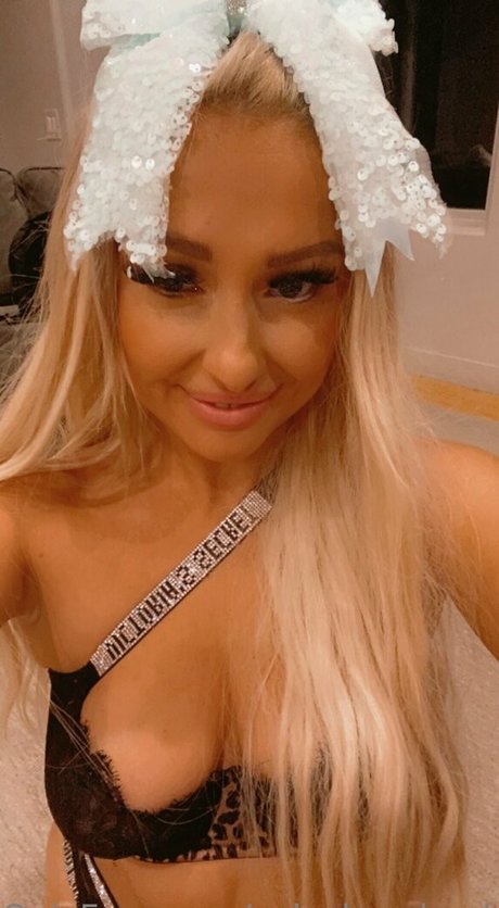 courtneyhuntt perfect actress archive