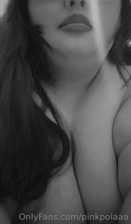 pinkpolaaa beautiful model image