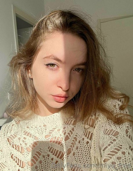 miyu free sexy star photos