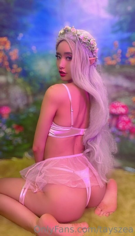 blonde babe onlyfans nude archive