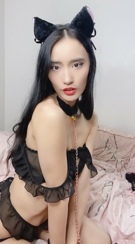 Tayszea adult actress img