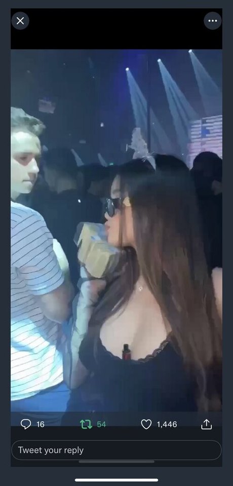 huge natural tits onlyfans sexy pics