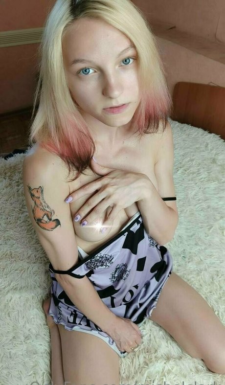 small onlyfans art nude photos