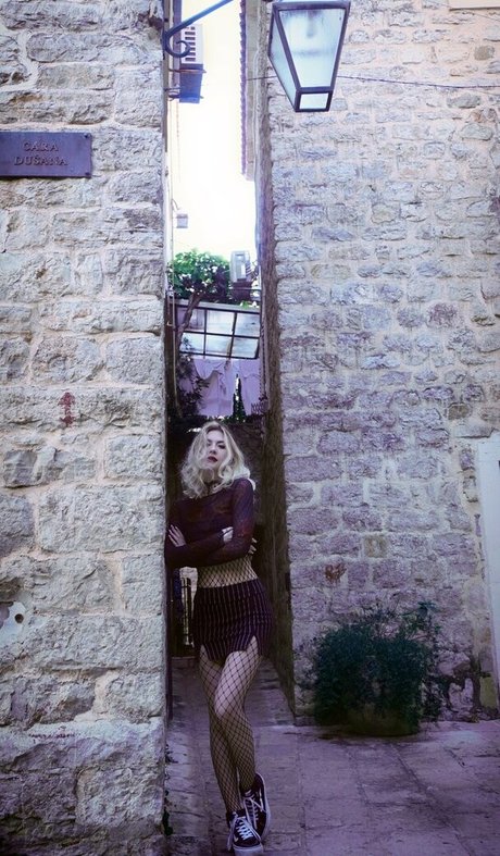 ASMR Onuri hot star images