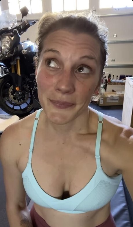 Katee Sackhoff adult model picture