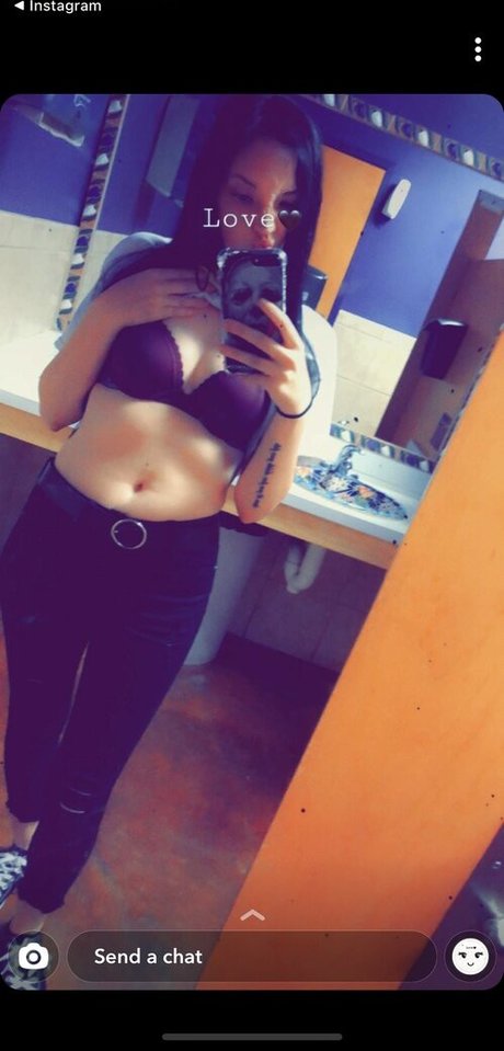 _freckles and roses nudes model images