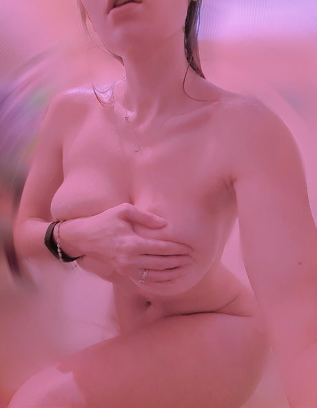 Lyllaangel sexy pornstar img