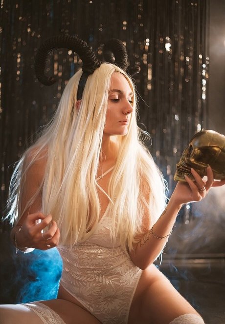 Lyllaangel star adult pictures