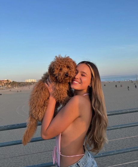 hairy vagina onlyfans pornographic picture