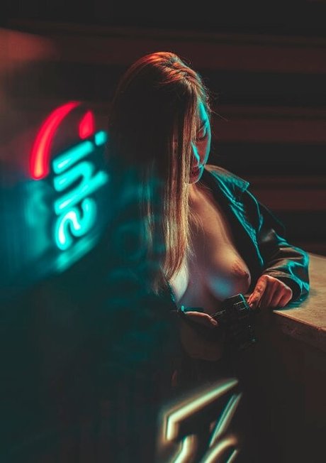 mai nata pornstar top picture