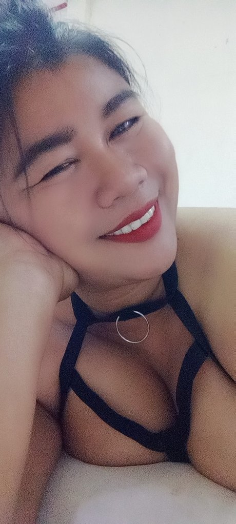 MoChubby model high quality picture