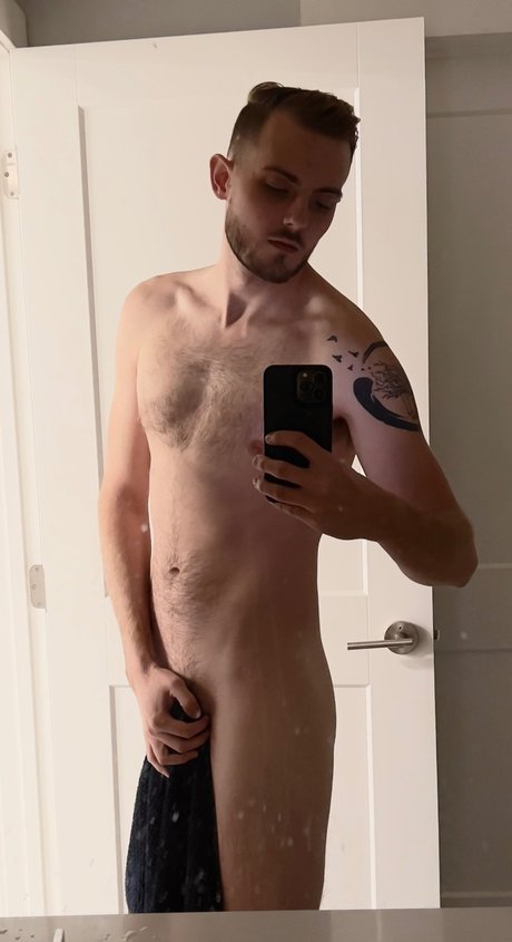 NotYourAverageGymBro best actress gallery