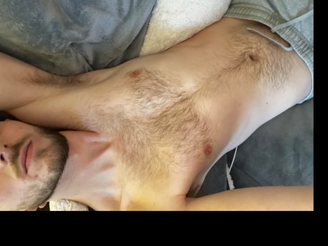 NotYourAverageGymBro exclusive star photo