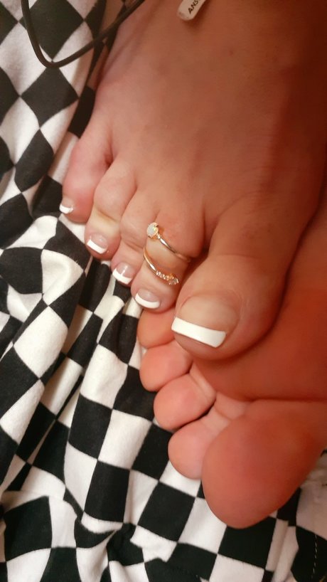 atlanta snows beautful feetXXX hot pornstar picture