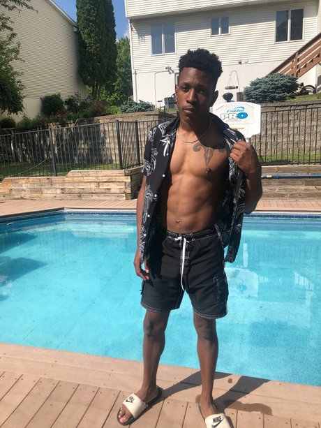 Sinner nice pornstar pic