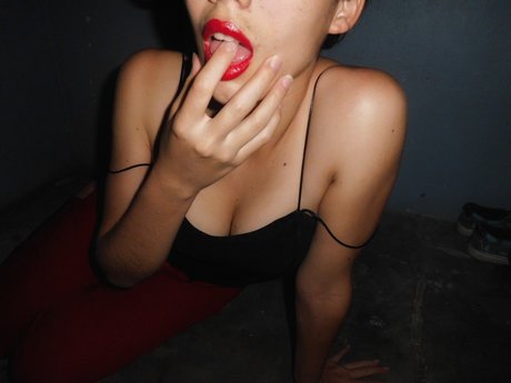 Milky_ model perfect pic