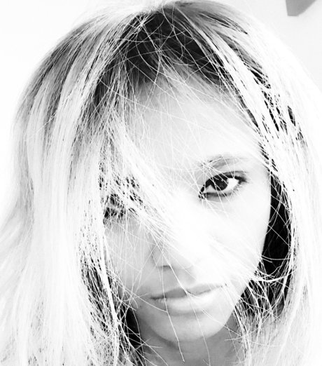 Nota Mu pretty pornstar img