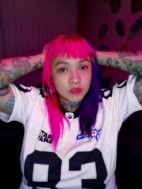 La otra Pam hd pornstar image