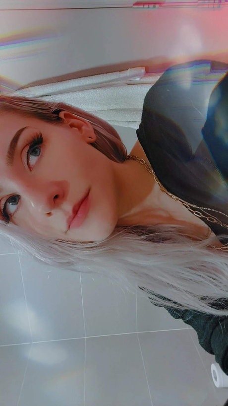 _emmaterrestrial_ exclusive pornstar pics