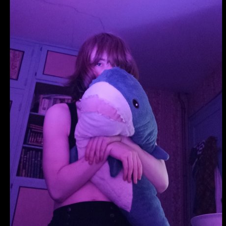 Stoner girl hot model images