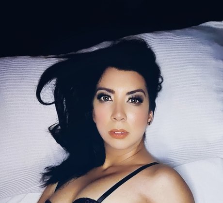 Adventurer Aurora exclusive pornstar archive