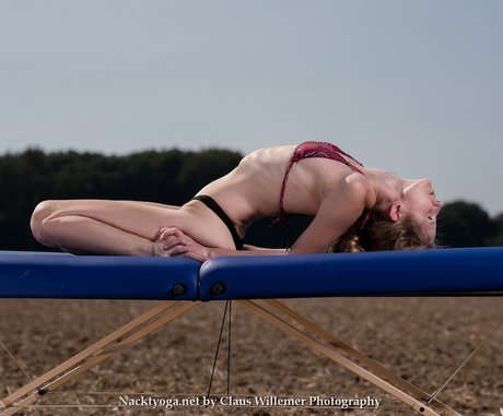 Nudeyogini Ambika xxx star images