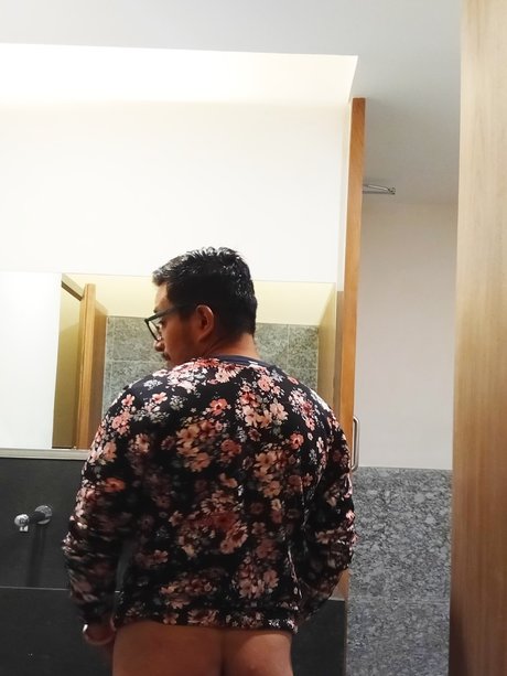 agueva star high quality photo