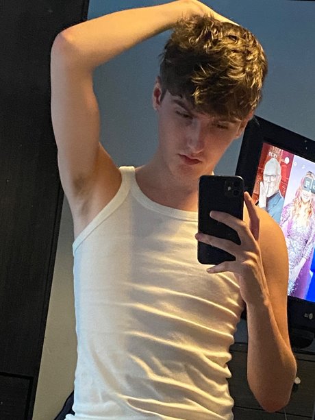 roro pretty pornstar archive