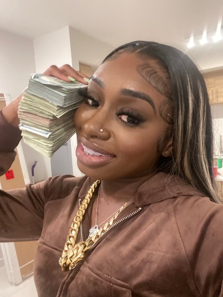 blonde ass onlyfans art nude img