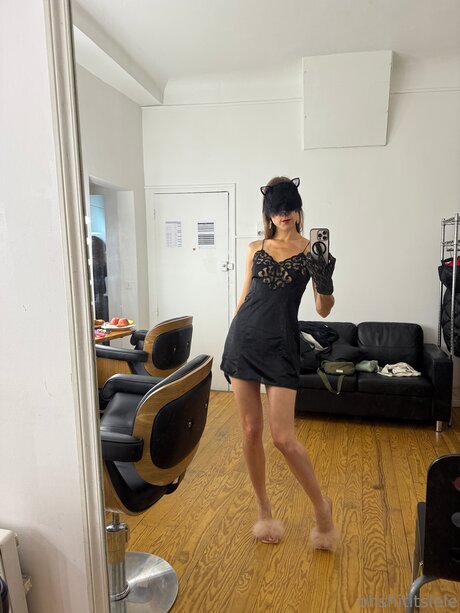 Lele O pornstar high quality gallery