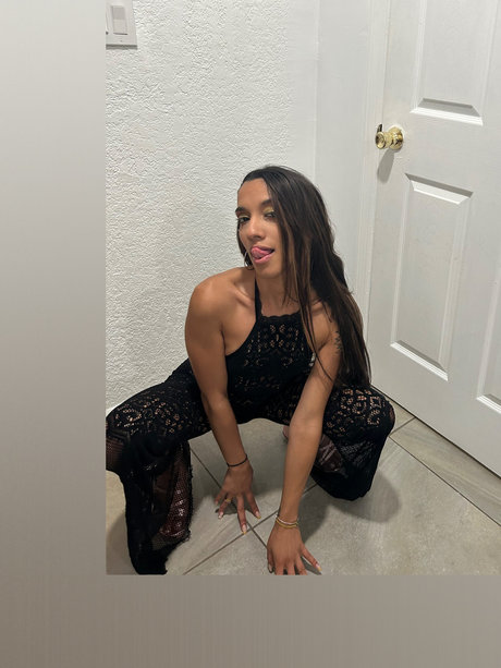 _Tina Foxx_ pornstar pretty gallery