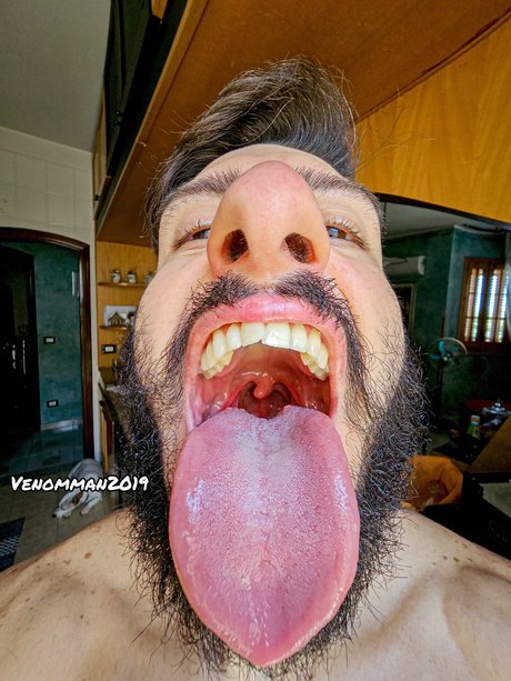 AlexanderVenom model porn image