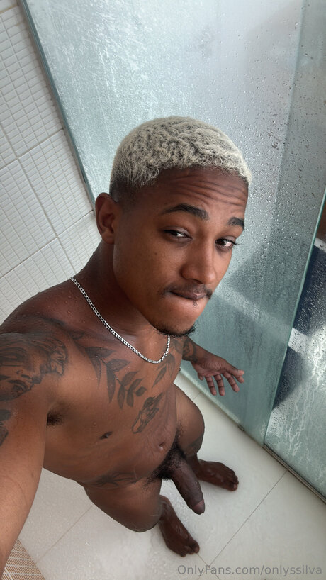 Rafael Silva star sexy pics