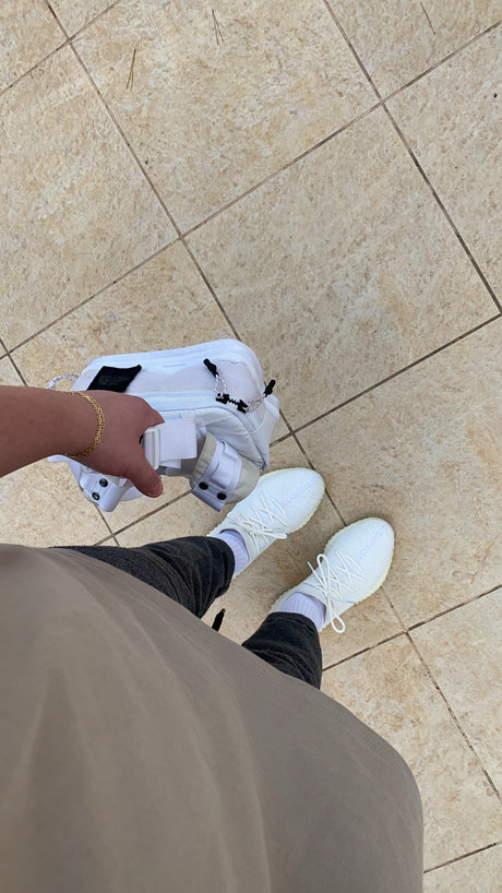 OnlySneakers sexy actress archive