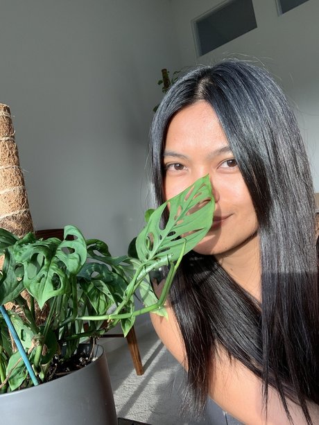 Only Plants nudes model gallery